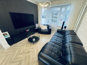 Photo 7- click for photo gallery